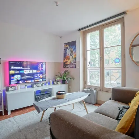Charming Design Apt In The Marais In Paris * Párizs