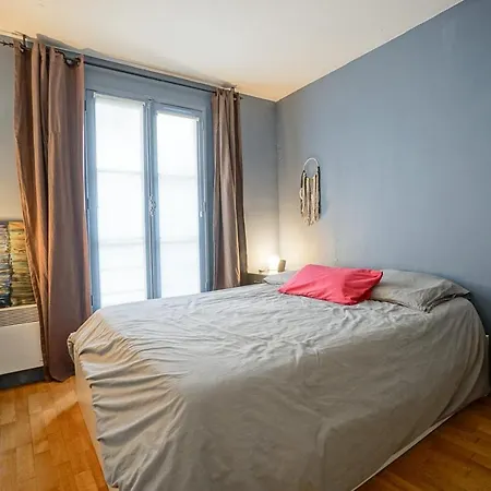 Apartman Charming Design Apt In The Marais In Paris *
